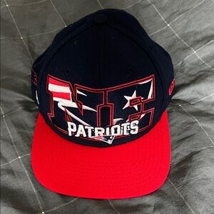 New England Patriots NFL Snapback Hat with Tom Brady #12 Embroidery